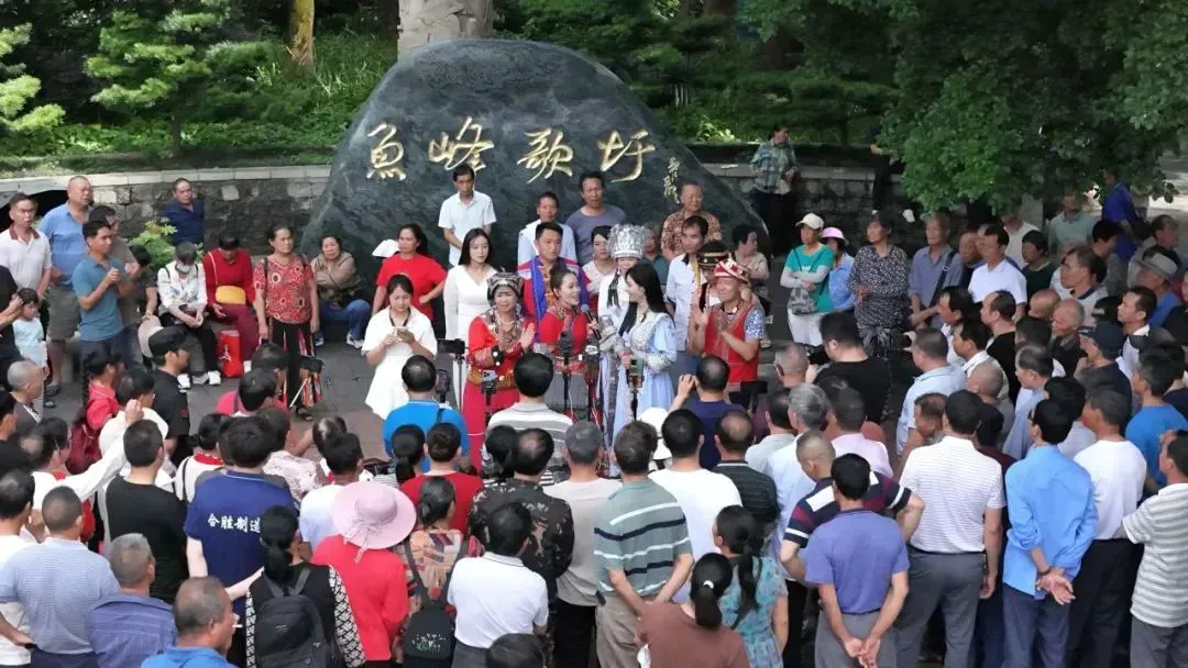前锋如何通过心理训练增强比赛信心_0